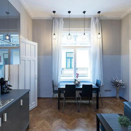 Vaci Street Premier Apartment Budapest Ngoại thất bức ảnh