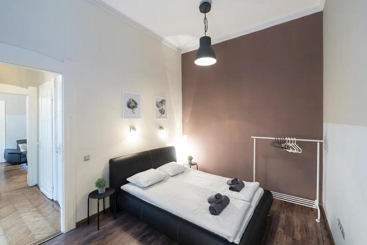 Vaci Street Premier Apartment Budapest Ngoại thất bức ảnh